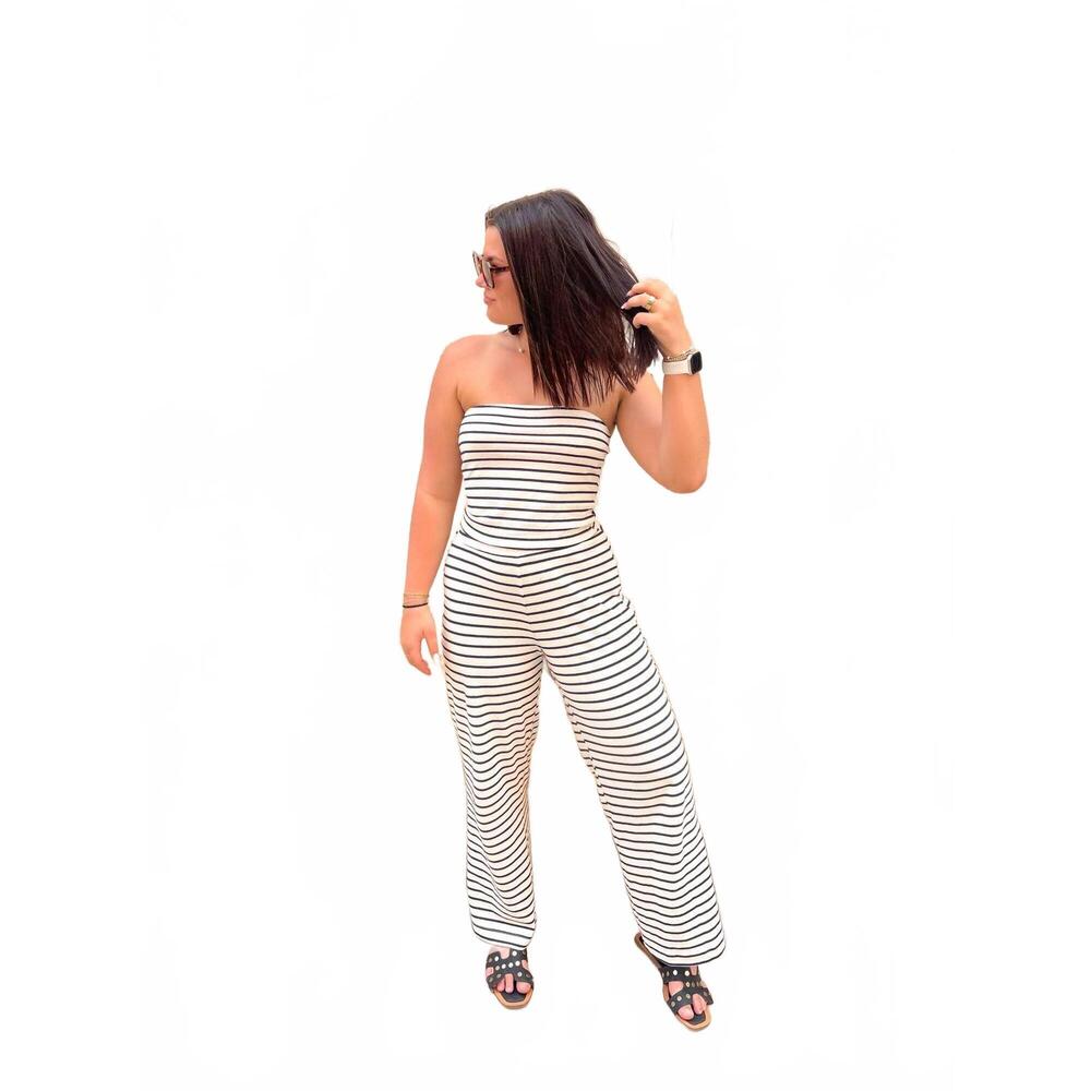 NEW BLU PEPPER stripe wide leg knit lounge set in black striped